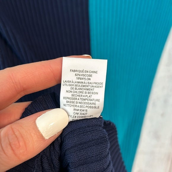 NWT Trina Turk VIVIKA 1 CREWNECK SWEATER - Picture 12 of 12